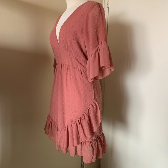 SHOWPO GEORGETTE CORAL V-NECK RUFFLE DRESS SIZE 6 DESIGNED IN AUSTRALIA - Picture 5 of 7